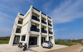 Yonezawa Guest House